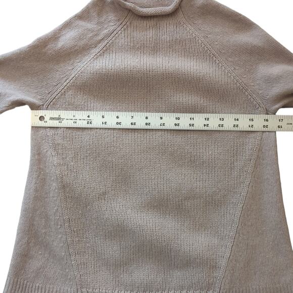 BCBG Maxazria cashmere blend mauve sweater size xs - Picture 4 of 8